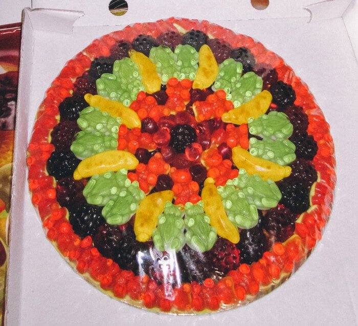 gummy bear pizza
