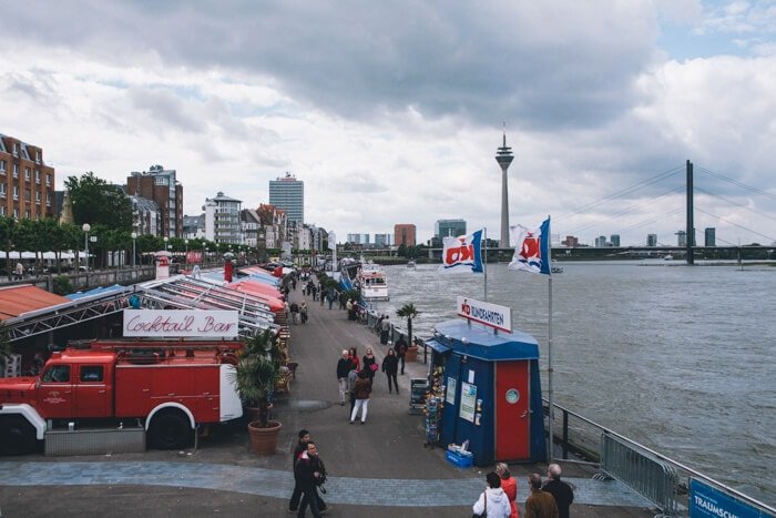 river rhine dusseldorf