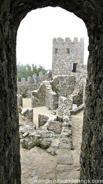 Castelo dos Mouros sintra portugal