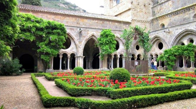 De Abdij van Fontfroide: geschiedenis en kunst nabij Narbonne 2