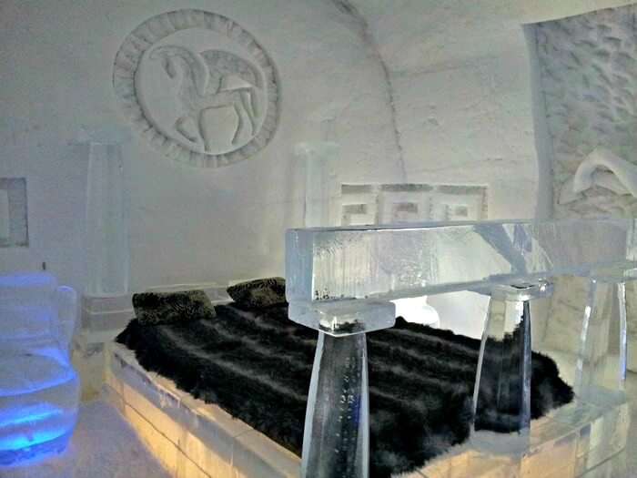 ice hotel canada quebec