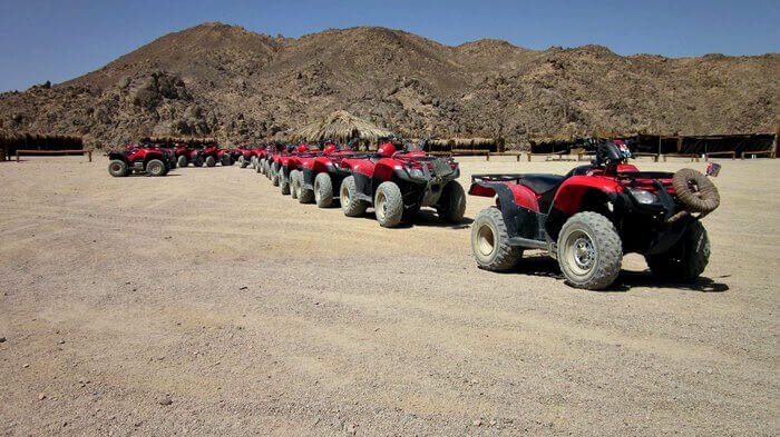Quad biking in the desert: Hurghada, Egypt 1