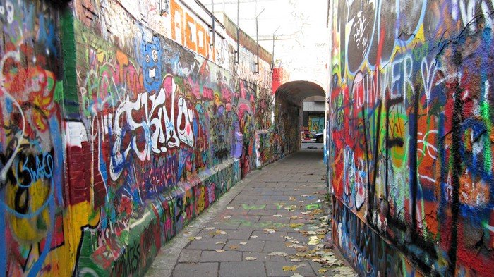graffiti in gent werregarenstraatje