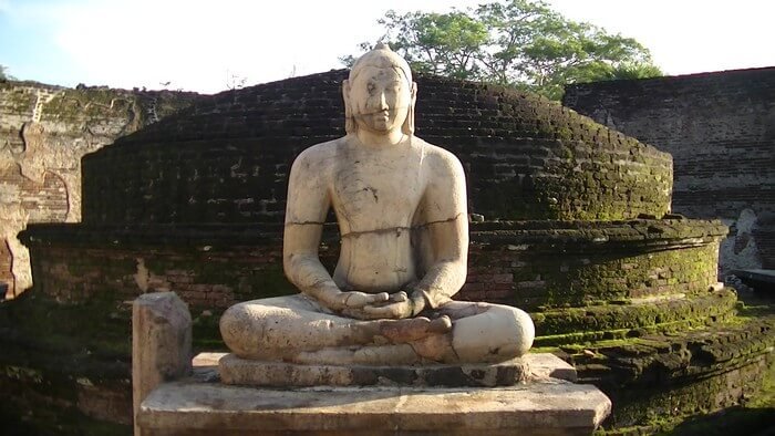 Visiting the ancient city of Polonnaruwa, Sri Lanka 2