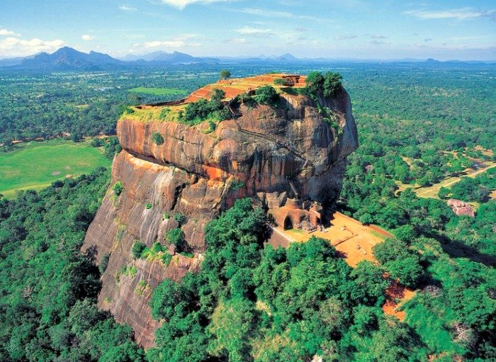 sigiriya fortress sri lanka
