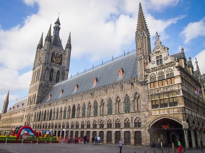 belforttoren ieper