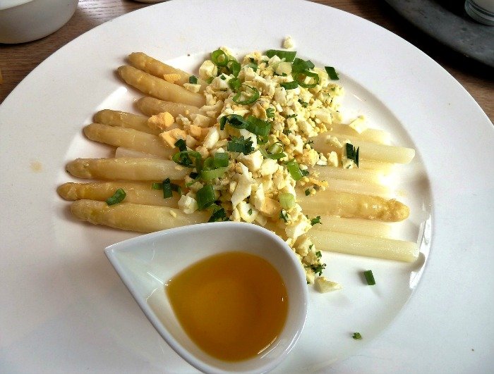 asparagus flemish style belgian cuisine