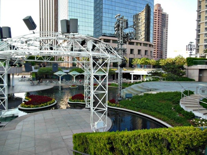 Calinfornia Plaza Los Angeles