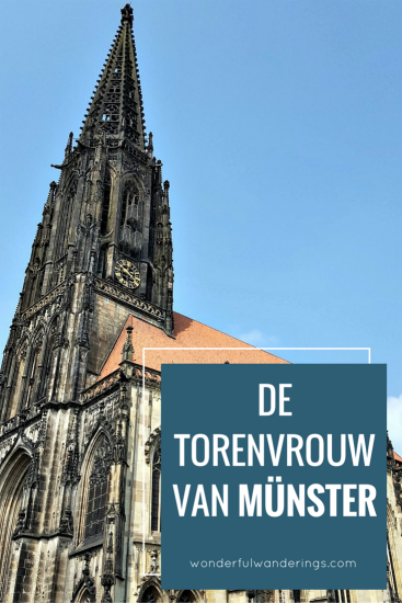 Martje is de eerste vrouwelijke torenwachter van Munster. Elke avond beklimt ze 300 treden van de Lambertikirche om over te stad te waken. Ik mocht met haar mee