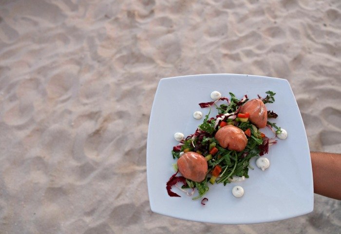 aruba restaurants barefoot