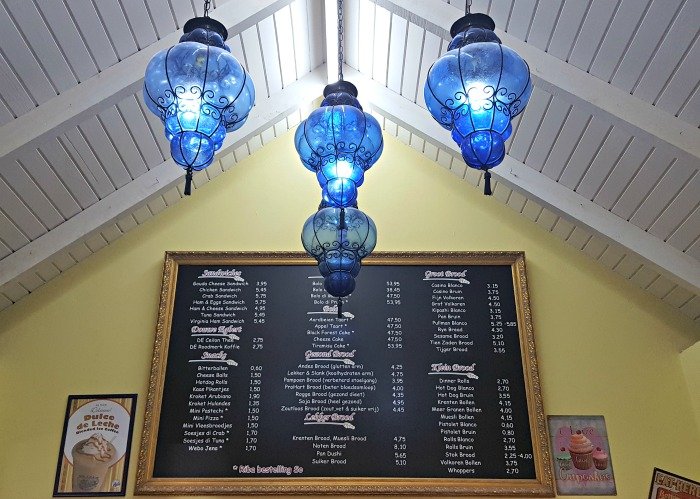 aruba restaurants huchada