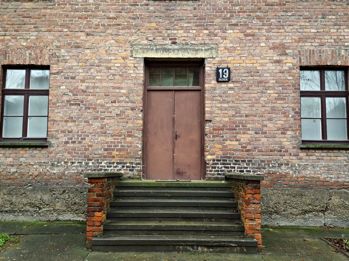 auschwitz tour packages