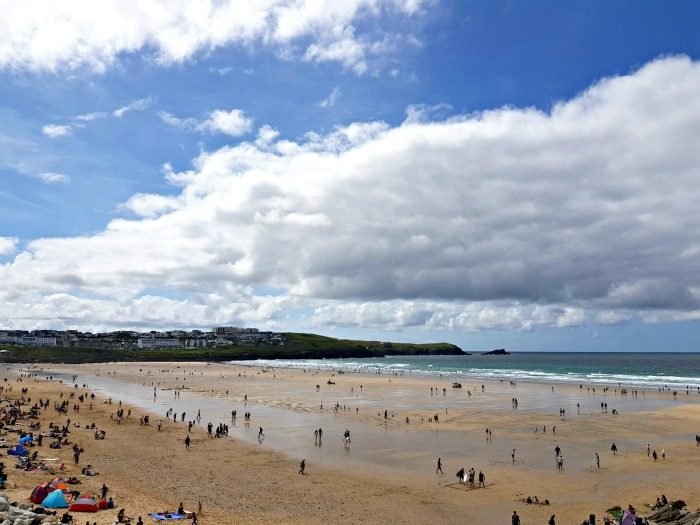 uk surfing fistral beach