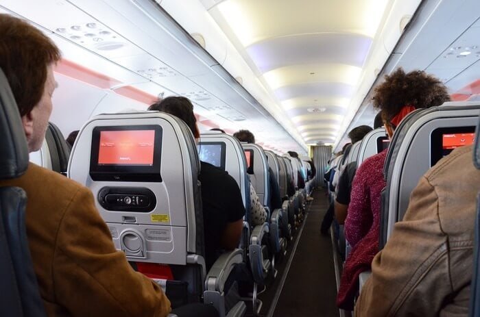 fly delay compensation