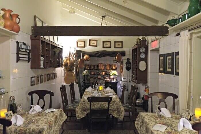 aruba best restaurants