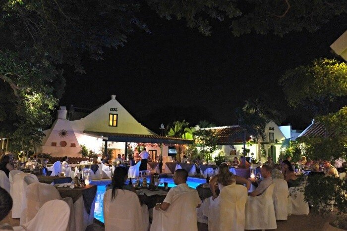 restaurants in aruba