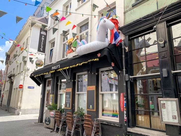Philly's Bar