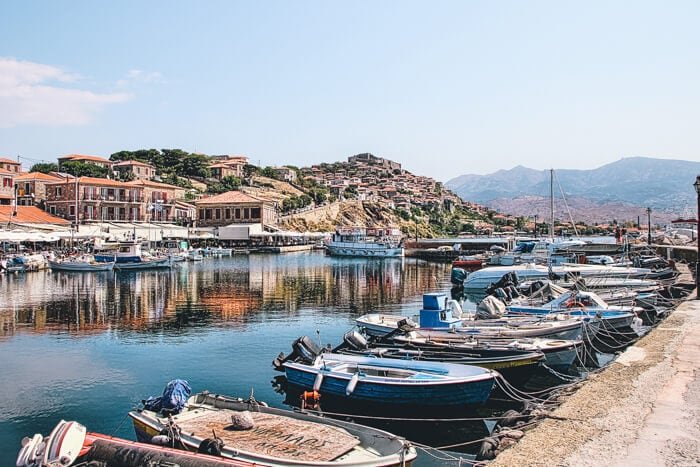 beautiful places in greece to visit