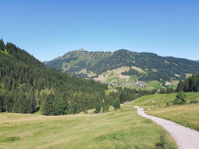 77 Fun Facts About Austria (#44 is pretty quirky) 14