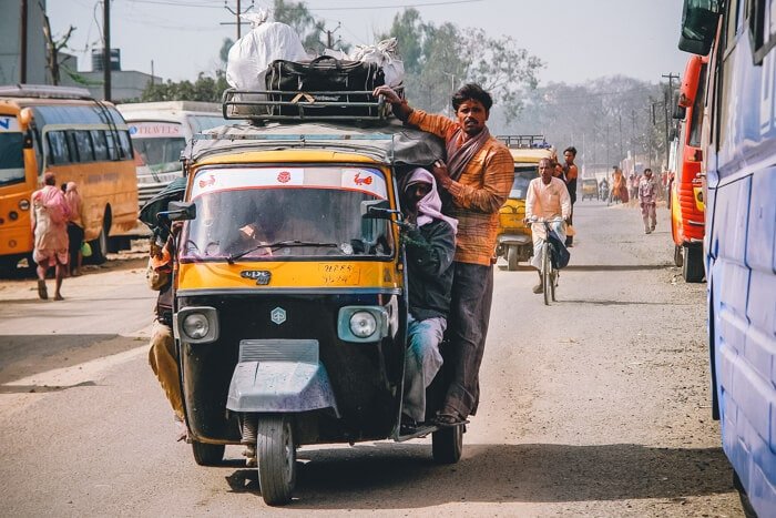 is it safe to travel to india