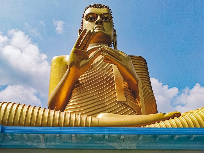 sri lanka tour guide