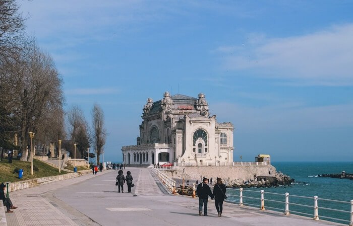 what to do in romania