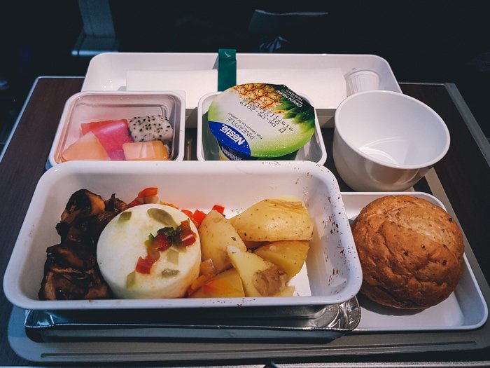 cathay pacific economy maaltijden