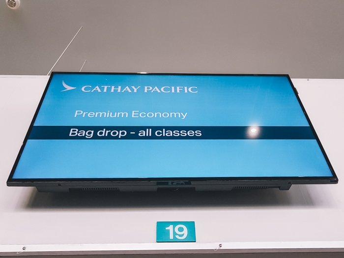 cathay pacific premium economy bagage
