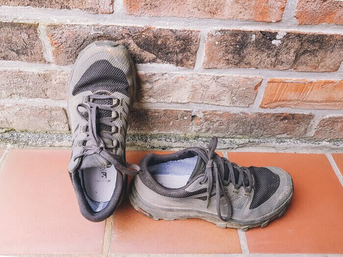ladies salomon walking shoes