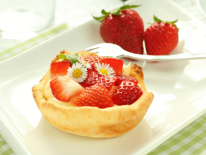 danish strawberry tart