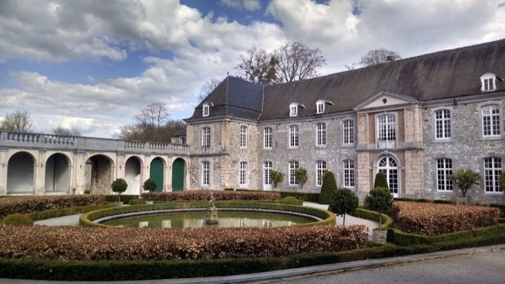Annevoie Castle