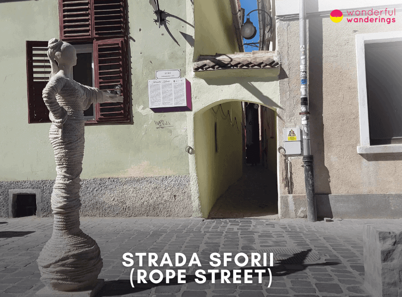 Strada Sforii (Rope Street)
