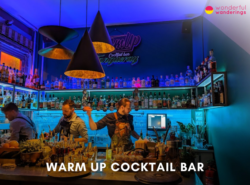 Warm Up Cocktail bar