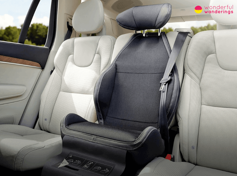 Child Seats. Safety rules with car rental in Hungary