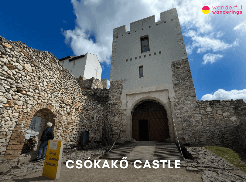 Csókakő Castle
